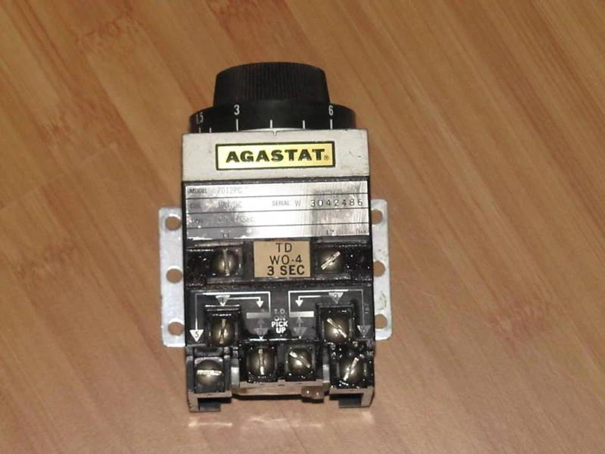 Used Agastat Timer 7012PC 1.5-15 Sec 120VDC Coil  1.5 - 15