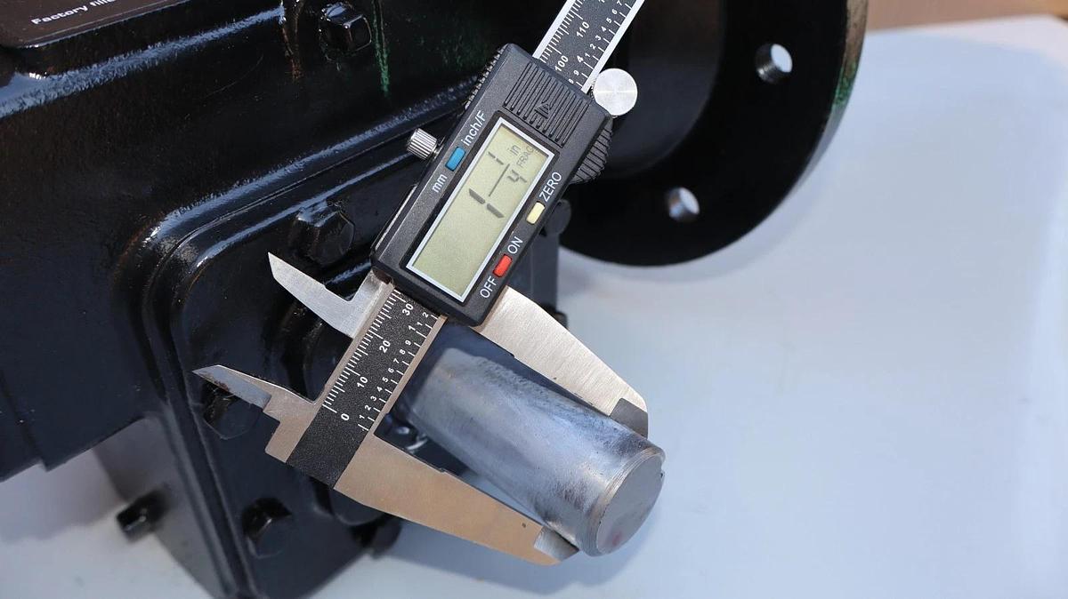 Winsmith Gear Box Speed Reducer SE Encore E24 MDNS 5:1 L E24MDNS43000A8 NOS