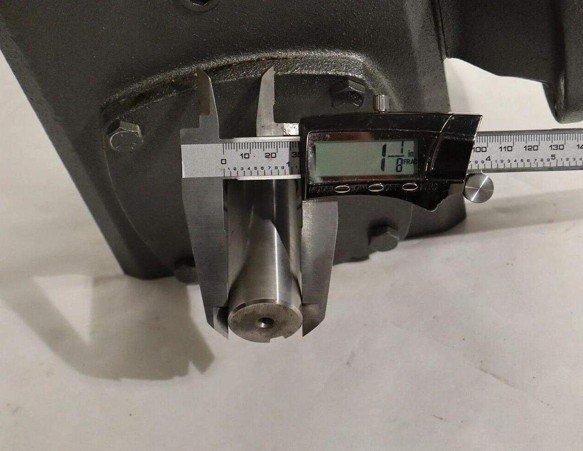 Baldor 40:1 Gear Box Speed Reducer GF4024AG/GR0134A025 GF4024AG GR0134A025 NEW