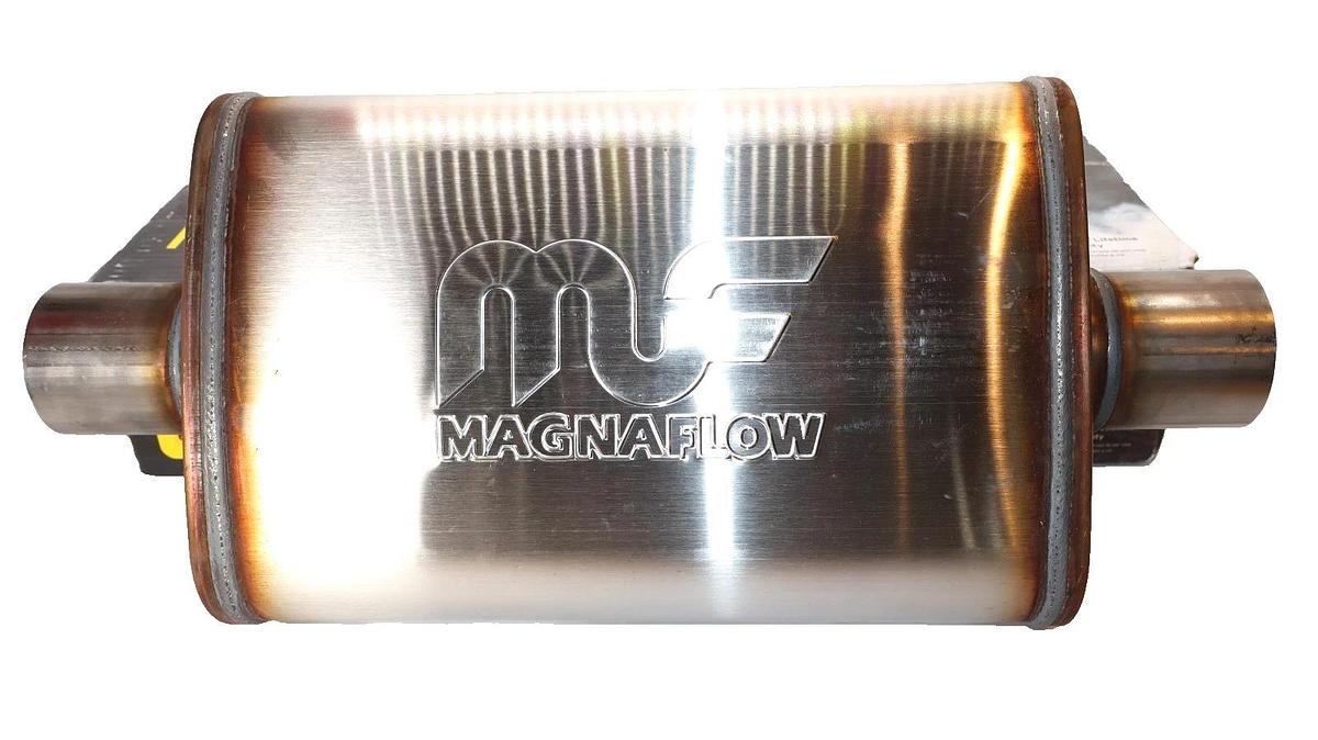 Magnaflow 11216 Stainless Steel Universal Muffler (New) USA