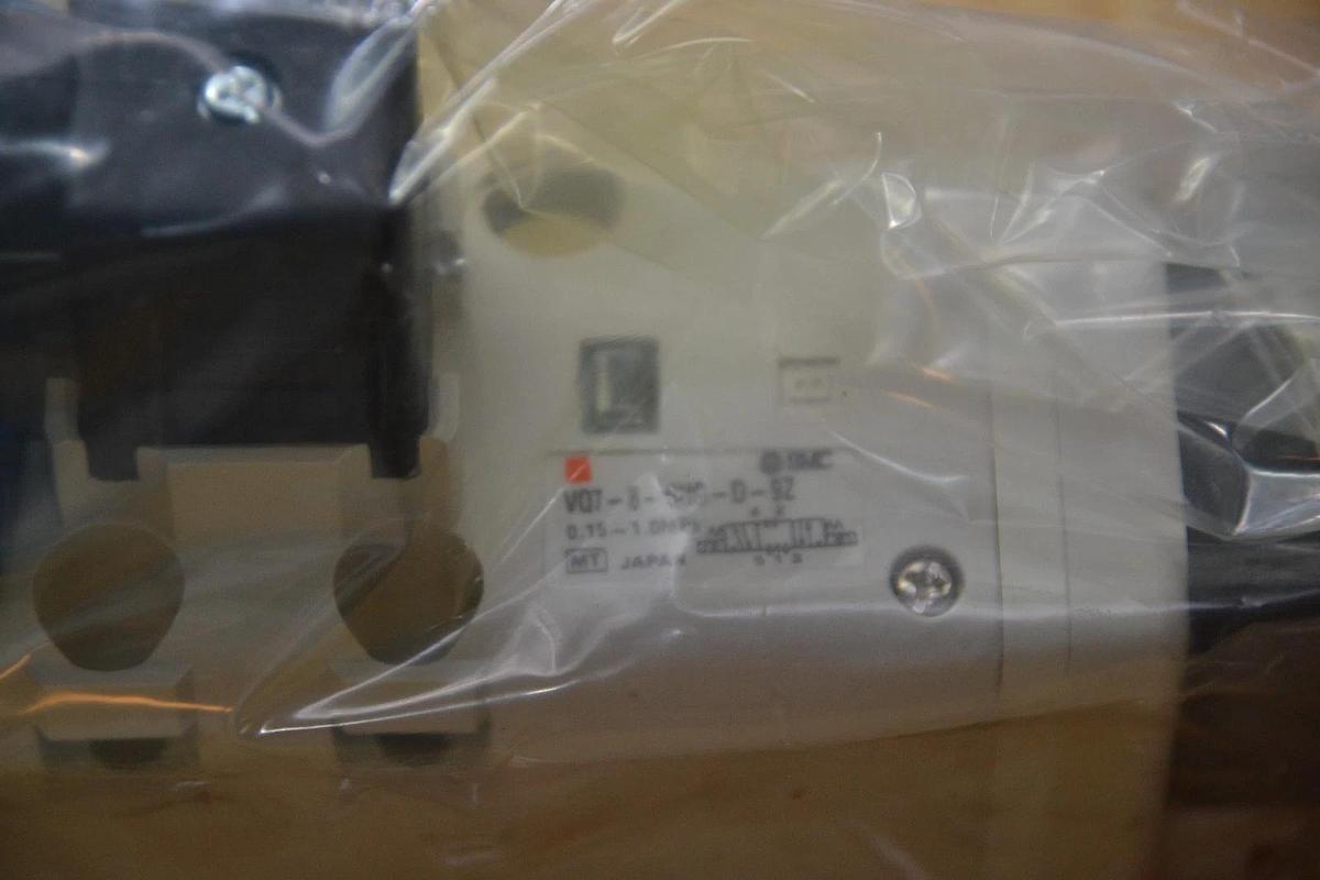 Used SMC VQ7-8-FHG-D-9Z  110Vac Pneumatic Solenoid Valve ac1 NEW