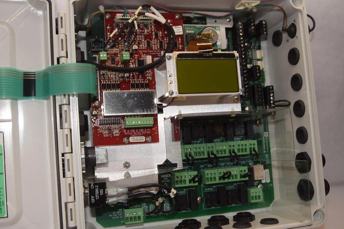 Used NALCO 3D Trasar 3DT Cooling Controller 3DT-5000 3DT5000 3DT-5000-B 4x 90-240v