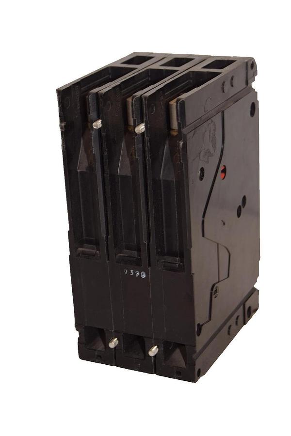 Used Siemens ED43B040 40A Amp 480V 3P Type ED4 Sentron Series Circuit Breaker