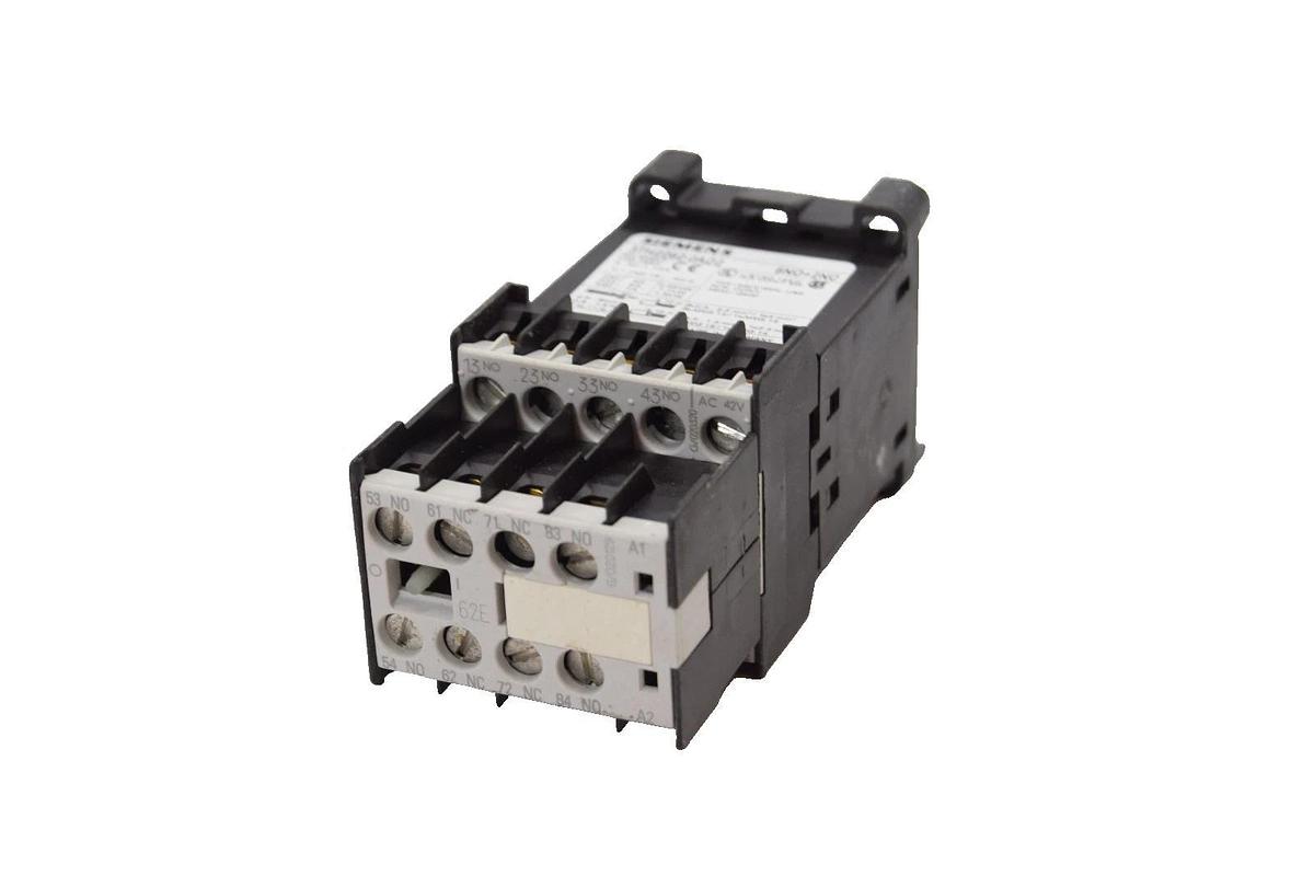 Used Siemens 10A Contactor 3TH2262-0AD2 3TH22620AD2