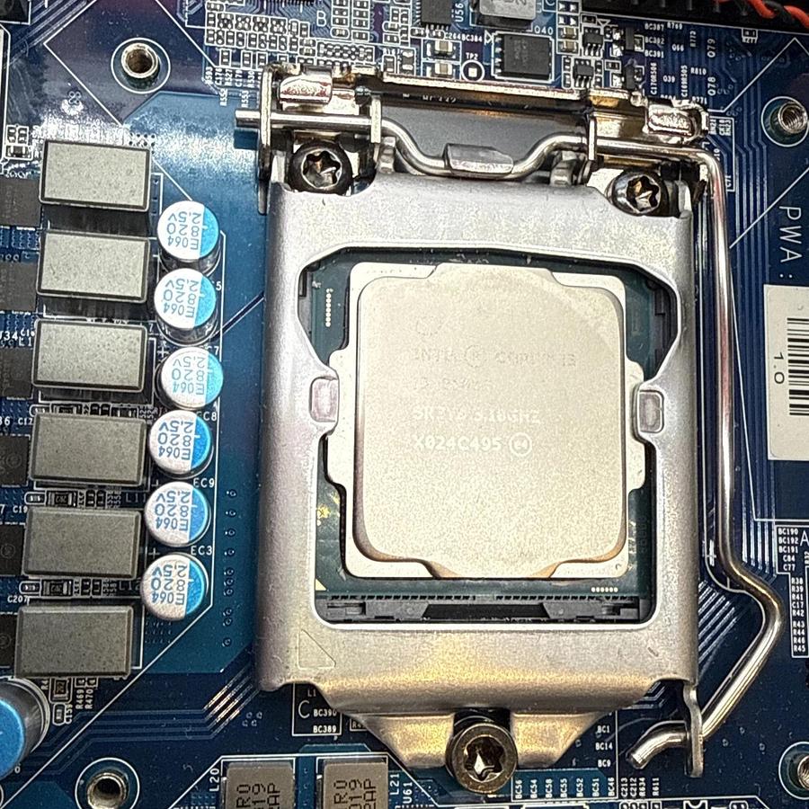 Used Siemens PC PWA:1.0 Industrial Motherboard Computer i3  (New No Hard drive)