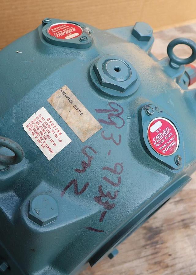 Dodge Reliance SleeVoil Pillow Block Bearing Housing RT-S 3-15/16" 182285 NEW