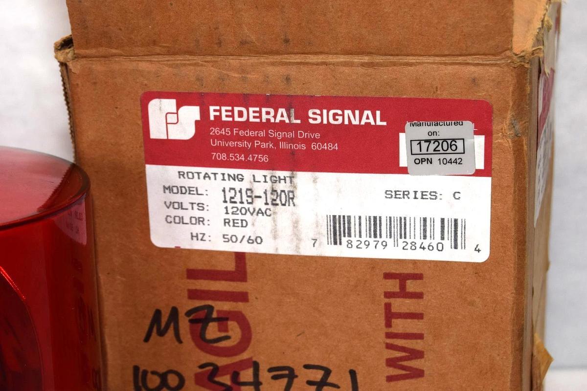 Federal Signal Red Rotating Light 121S-120R  121S120R 120Vac (New)