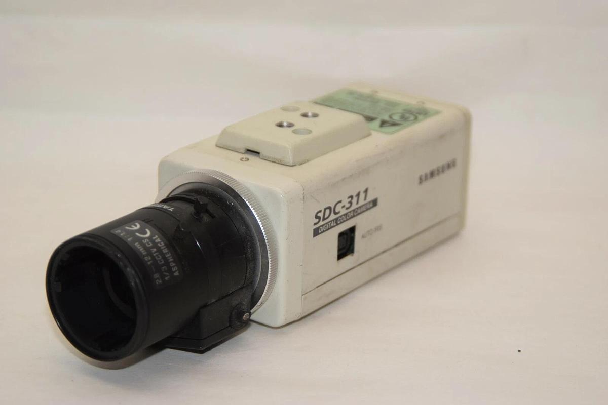 Used SAMSUNG SDC-311 SDC-311NA Digital Color Security Camera W/Tamron 2.8-12mm Lens