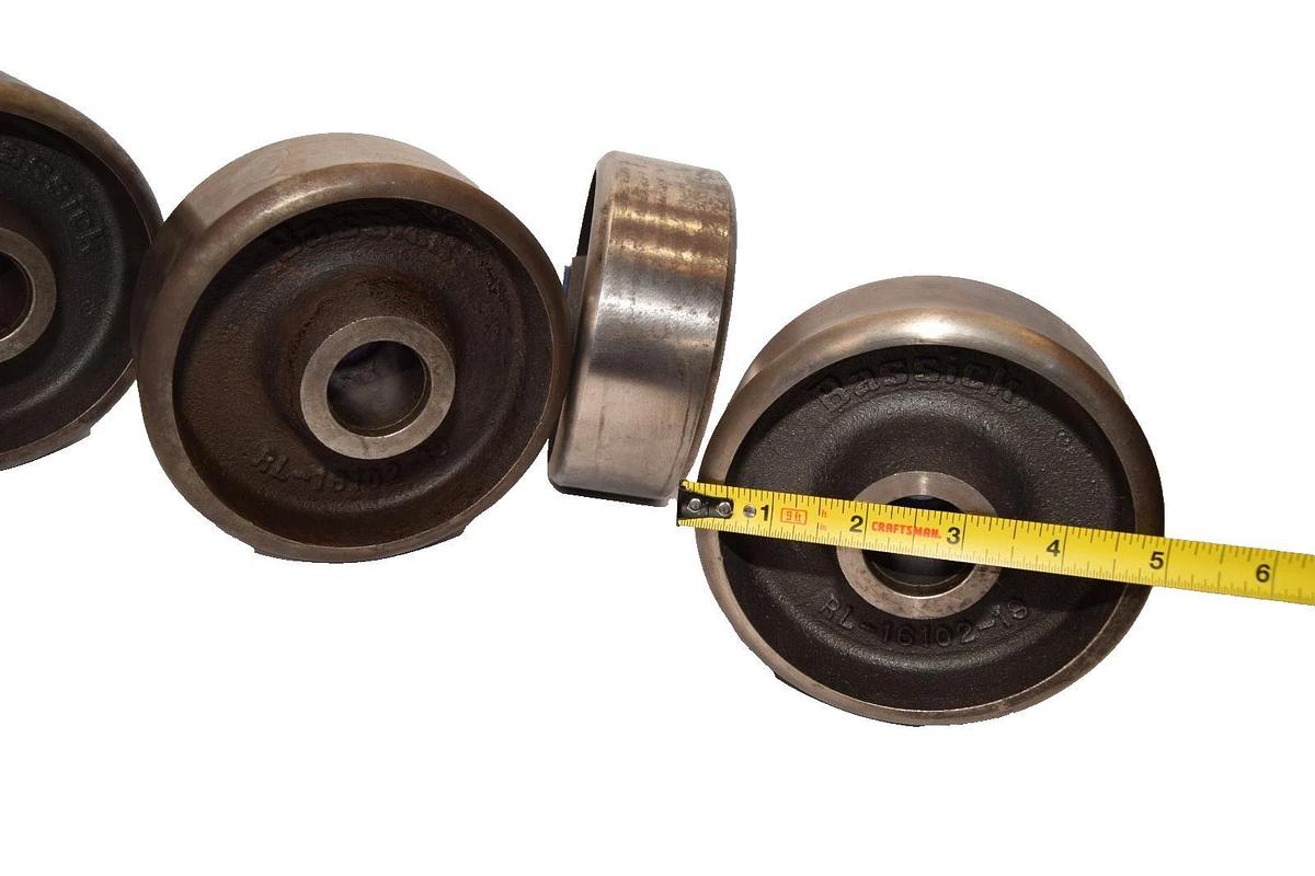 Bassick RL-16102-19 Vintage Heavy Duty Cast Irorn 5" x 2 Caster Wheels (New - 4)