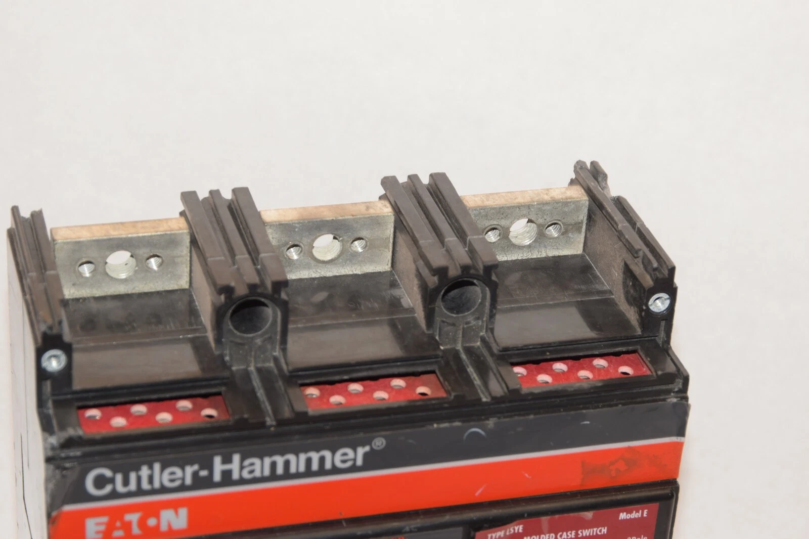 Used CUTLER HAMMER LS36060YE 600A 600 Amp Model F 3P Molded Case Switch Breaker