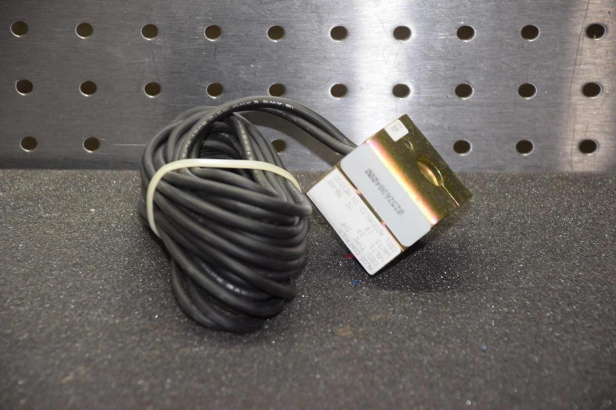 ALCO JOHNSON CONTROLS Coil Type DMF 02526384000  24vac 10w x-25890-71108 NEW