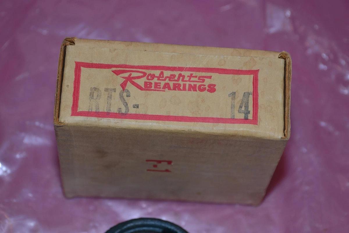 (New) ROBERTS BEARINGS BALL BEARING FLANGE 7/8" RTS-14  RTS 14  RTS14  7/8 in