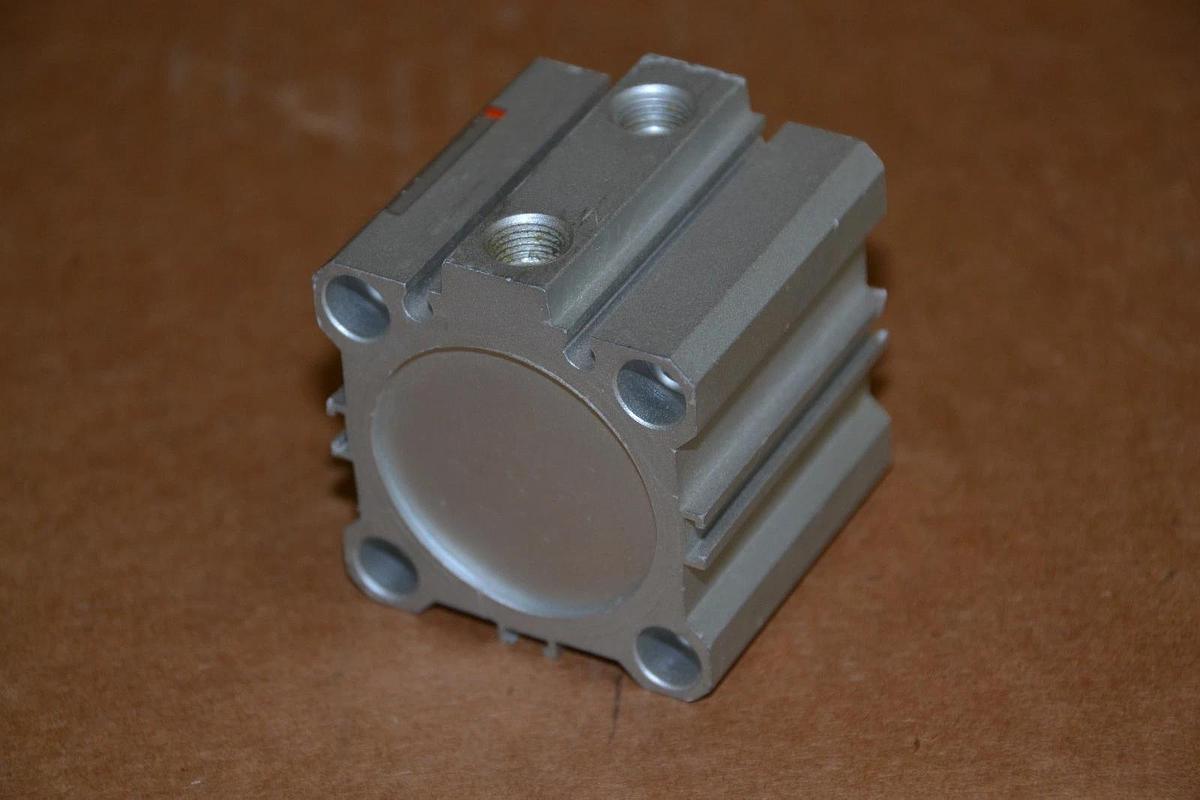 SMC Compact Cylinder NCQ2B40-20DC NCQ2B40 20DC 145psi 1MPa NEW