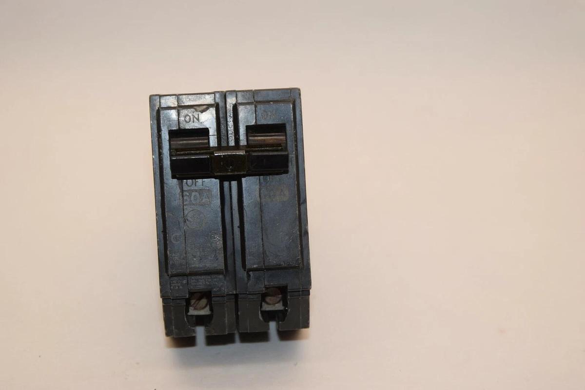 (NEW) GE THQL 60 THQL60 60A 60 Amp 2Pole Standard Trip Circuit Breaker