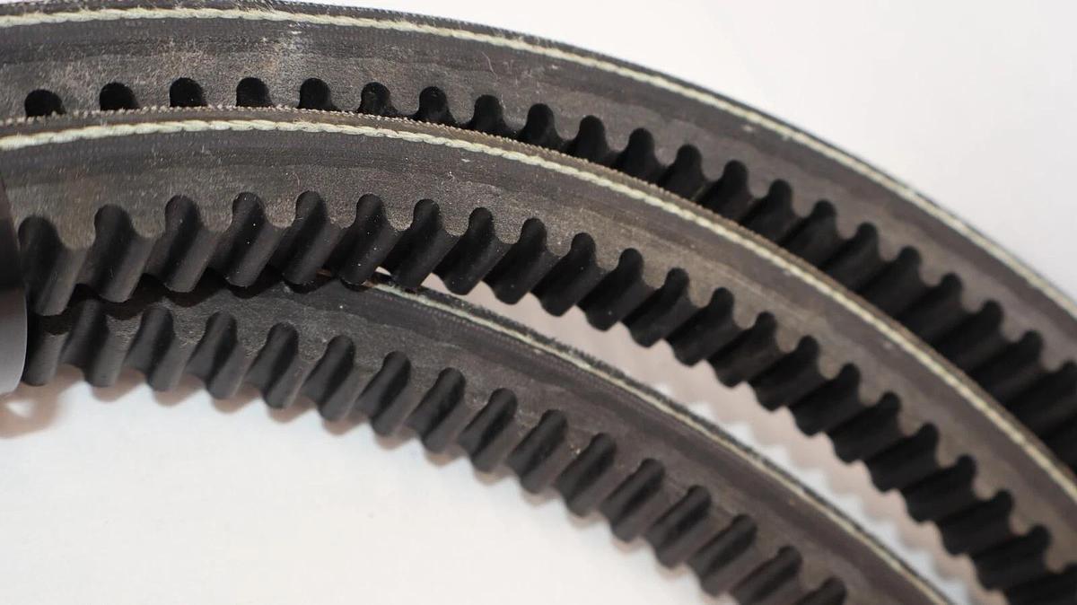 (NEW) Gates Tri-Power Belt CX109 USA