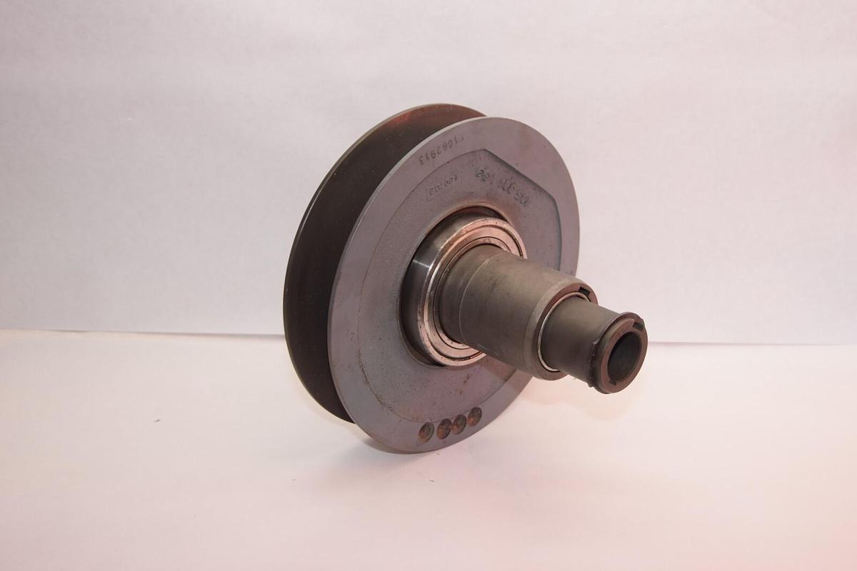 105 384 1 , 1062913 , 180702 , 1062875 , 1053965 36 02 9" Variable Speed Pulley