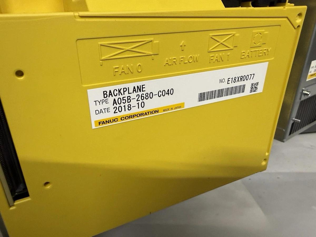 Refurbished Fanuc LR Mate 200iD Industrial Robot Controller A05B-2651-B011, for Robot Arm