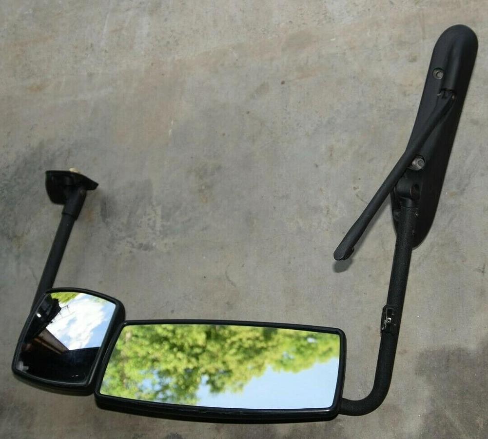 Used INTERNATIONAL 3561588C98 594052004MX BLK RH Manual Mirror Assembly Cab/Door
