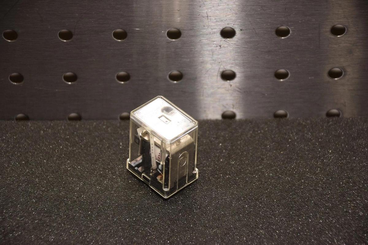 Used PANASONIC HL1-HP-DC24V-F HL1HPDC24VF 10A-250V RELAY