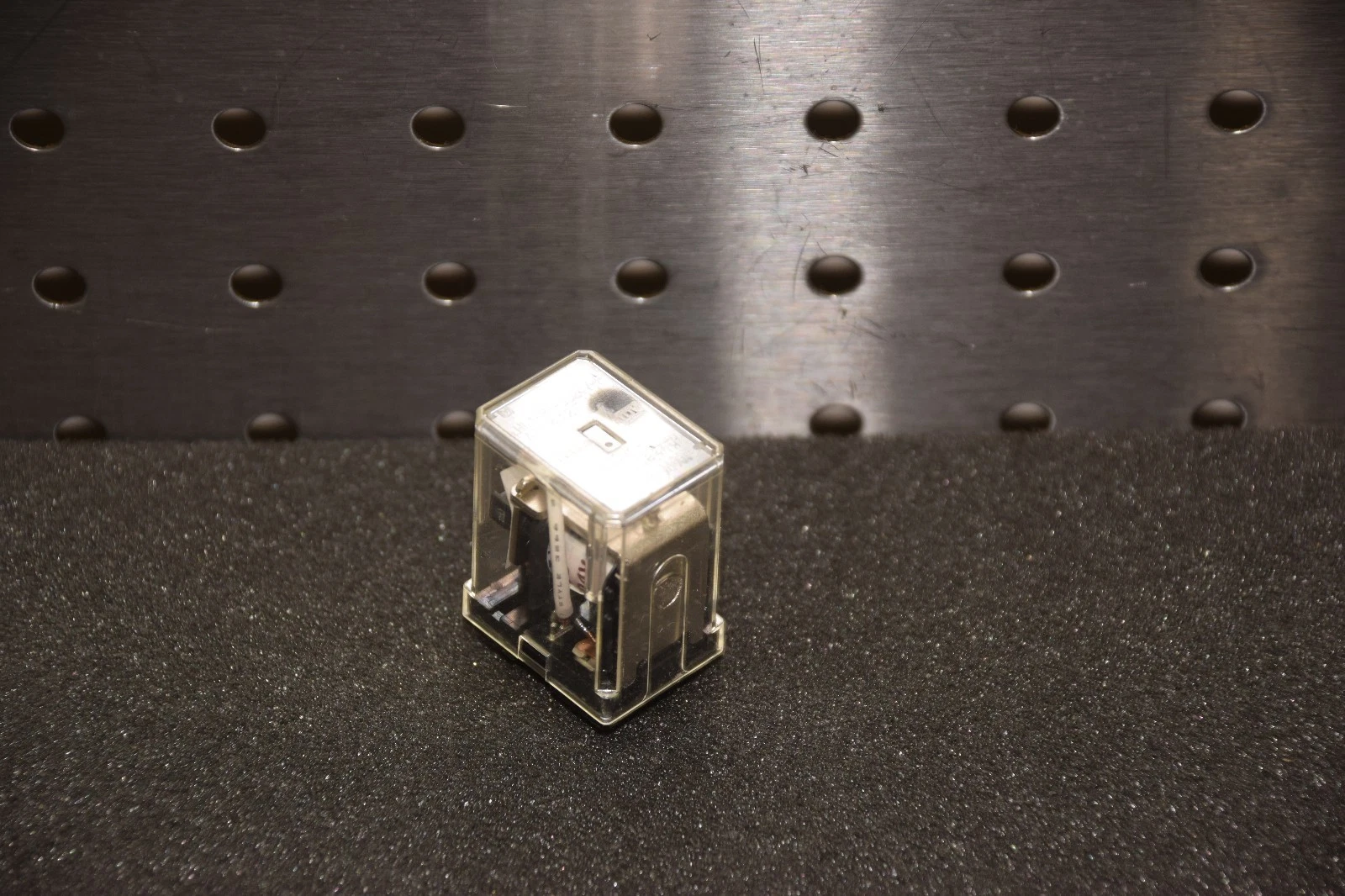 Used PANASONIC HL1-HP-DC24V-F HL1HPDC24VF 10A-250V RELAY