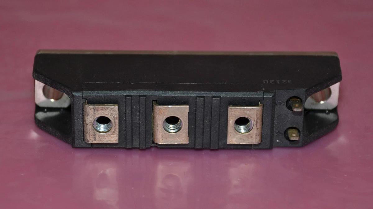 Used Semikron Semipack SKT 56/14D 8813 SKKT56/14D8813 SKKT56/14D 8813