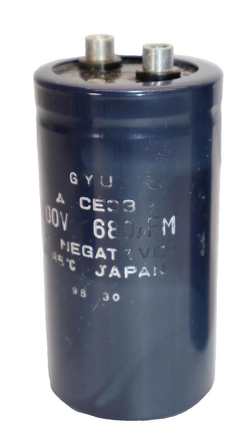 Used Gyu CE33 400V 680uF Capacitor (Lot of 2)