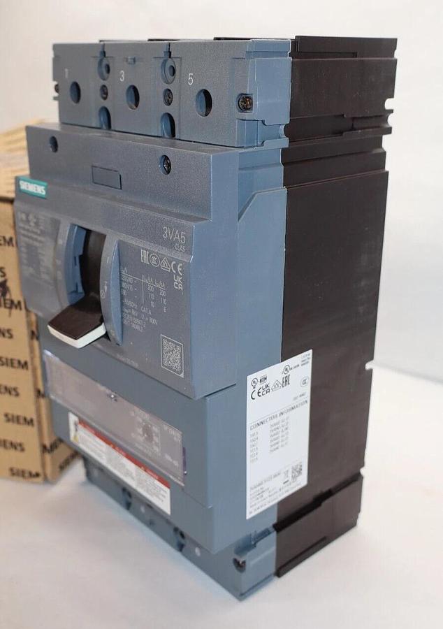 Siemens Circuit Breaker 500A 500 Amp 3VA5450-7EC31-0AA0 3VA5 3p 600v TM230 *NEW*