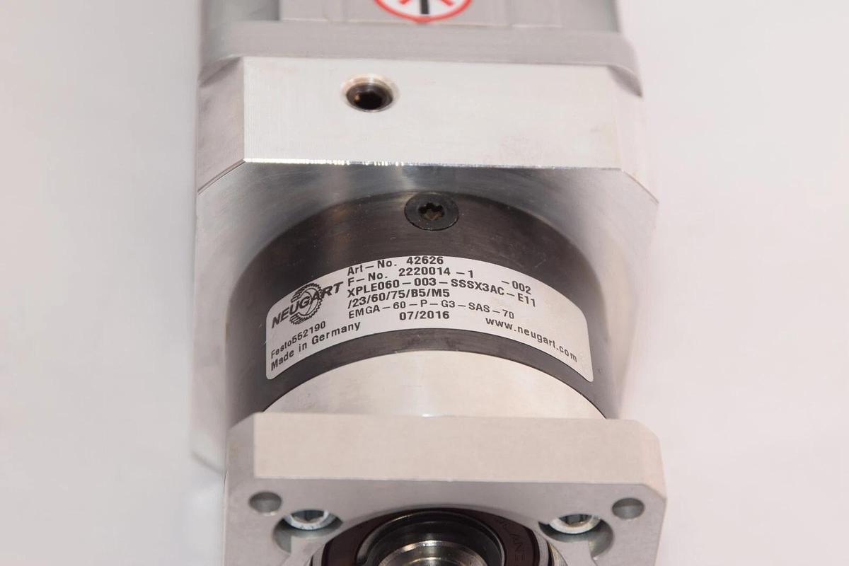 Used FESTO EMMS-AS-70-M-HS-RS Servo Motor With 42626 Gearhead