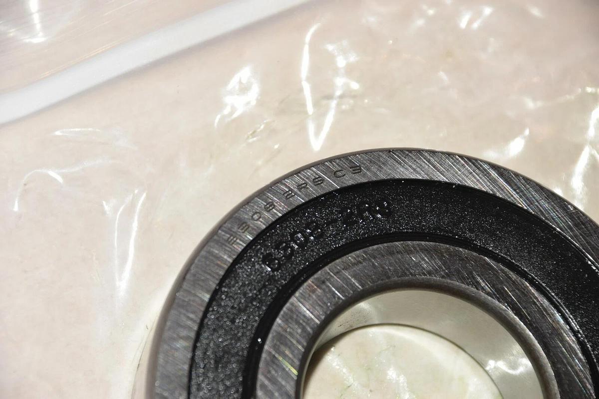 NEW WHIPROLL BA304531 PI00327A BEARING HOUSING WITH BEARING