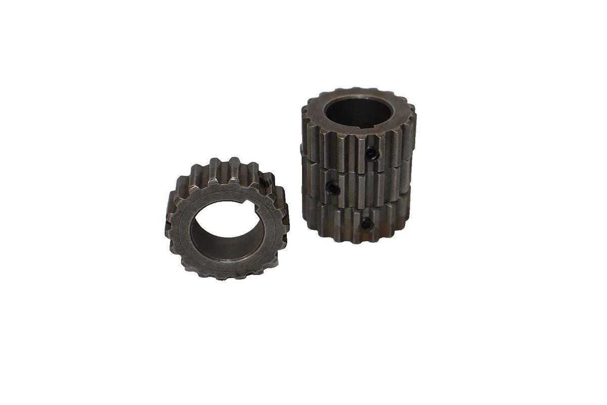 18 Tooth 7/8" Bore Sprocket / Gear  (New - Lot of 4)