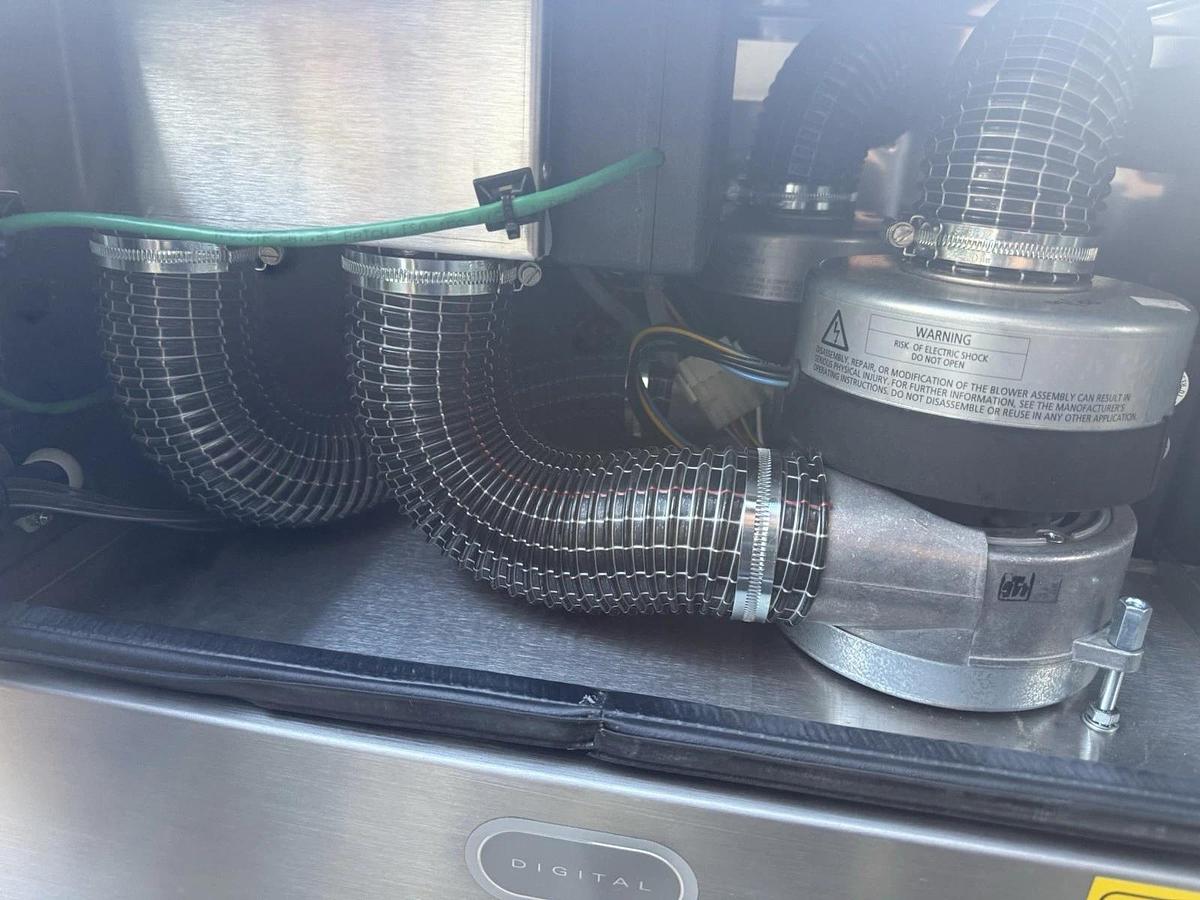 Used Epilog Laser 9000/800iE 2 Tier Exhaust System 080625DE engraver plasma welding