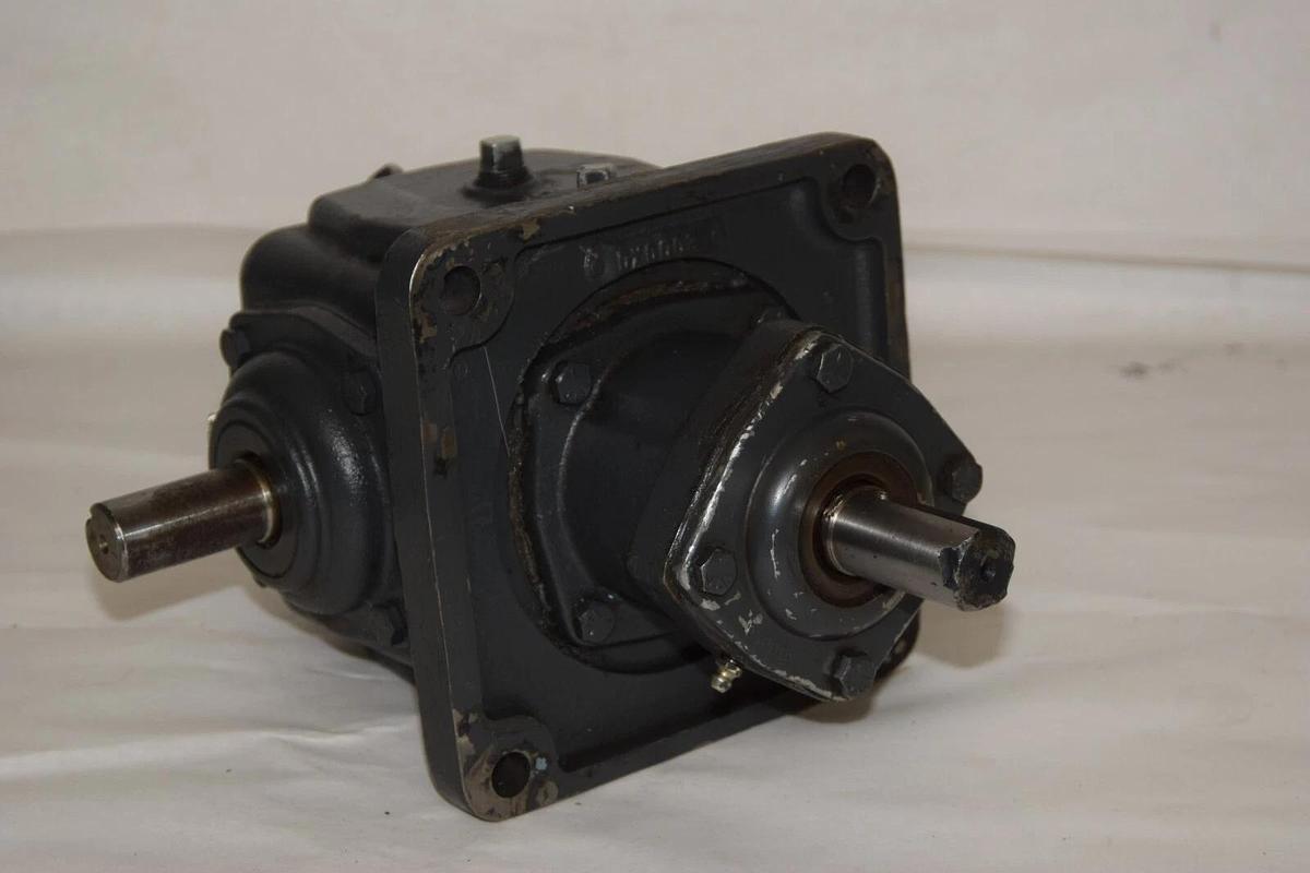Used MORSE Gear Box Speed Reducer 6MD-LR-0-3 AS5258 1750rpm 22.03hp 1:1 1" Shaft