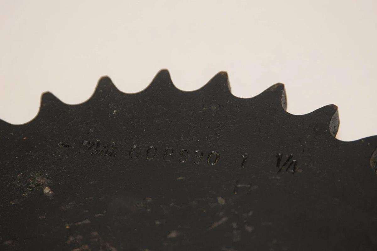 (NEW) MARTIN 60BS30 1-1/4 1-1/4" Bore 30 Teeth Sprocket