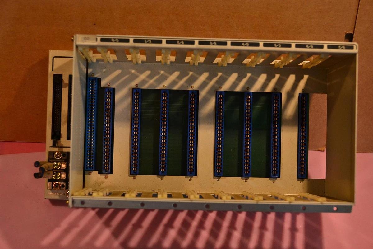 Used TOYOPUC I/O RACK-II CIRCUIT BOARD TPR-2280 TPR 2280 TPR2280 8 SLOT