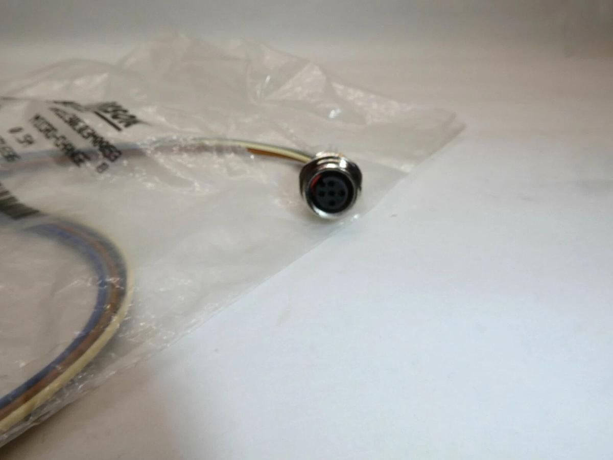 (NEW) BRAD HARRISON 8R5J30E03M0053 0.5M 5P Female Straight Micro-Change Cable