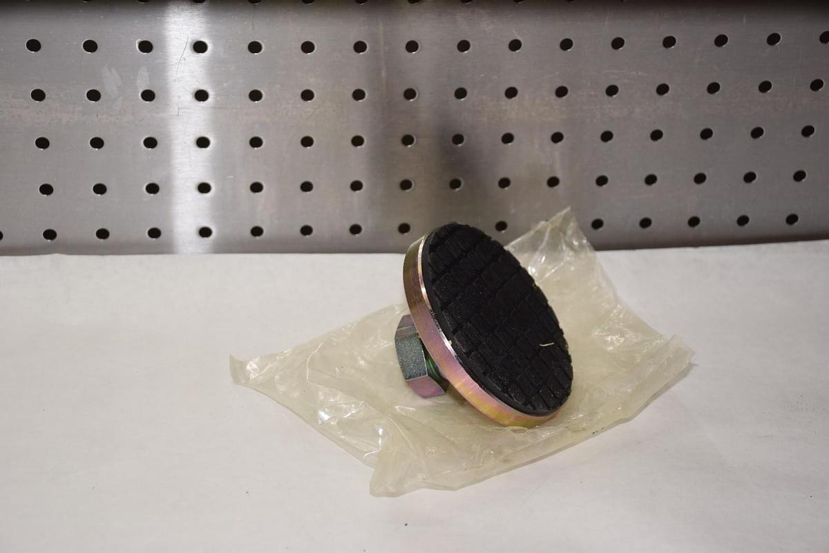 Gibraltar  NTS-5Z 1-8 NO SKID W/O BLT ZINC LEVELING MOUNT NEW