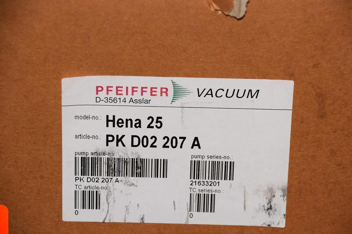 Pfeiffer Vacuum Vane Pump HENA Line Hena 25 PK D02 207 A  PKD02207A 1ph  (NEW)