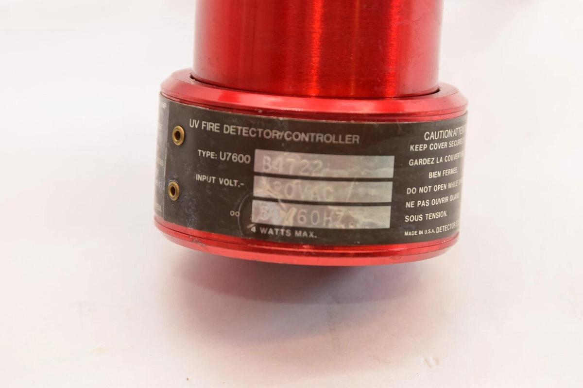 Used Det-tronics UV Fire Detector Controller  U7600B4722  U7600 B4722 120V