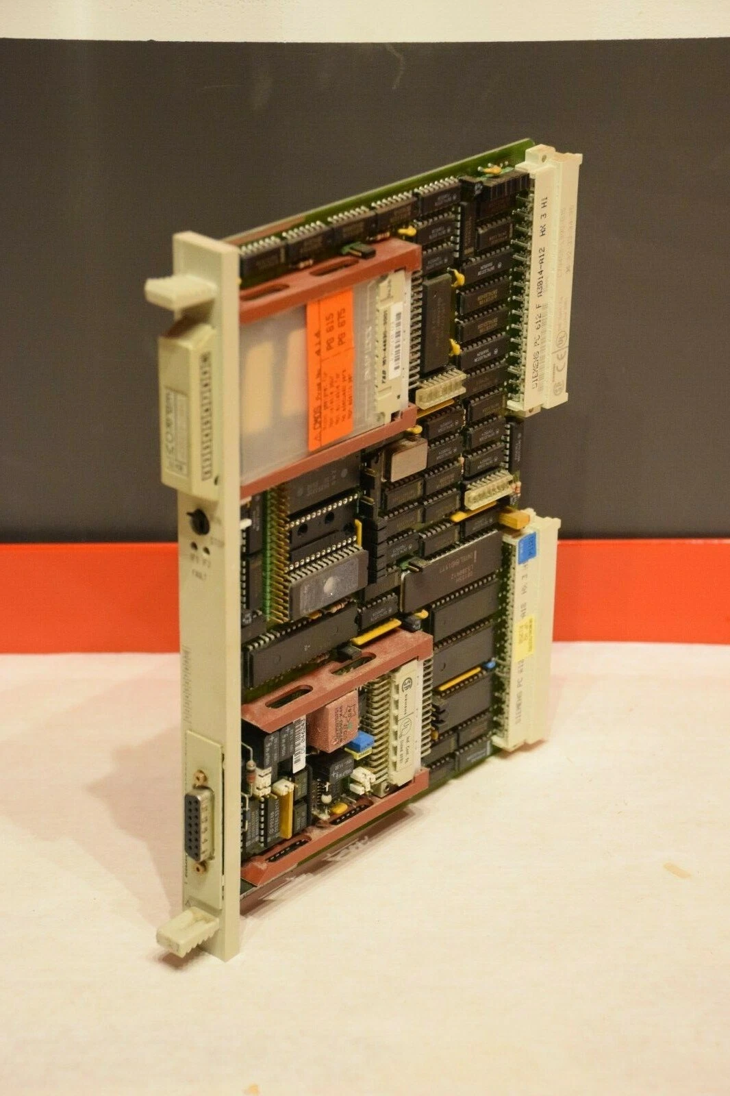 Used SIEMENS 6ES5524-3UA13 6ES55243UA13 w/ eprom 6ES5373-1AA41