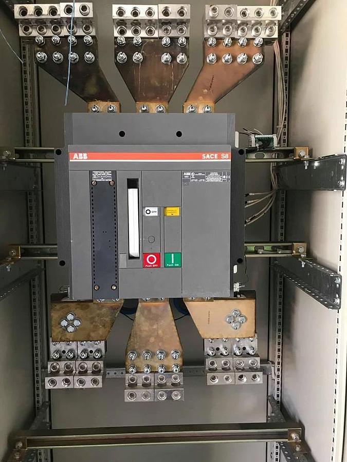 Used ABB 122154053-001 600v SACE S8 S8D 2000A 3P Molded Case Switch K8TL K8TM