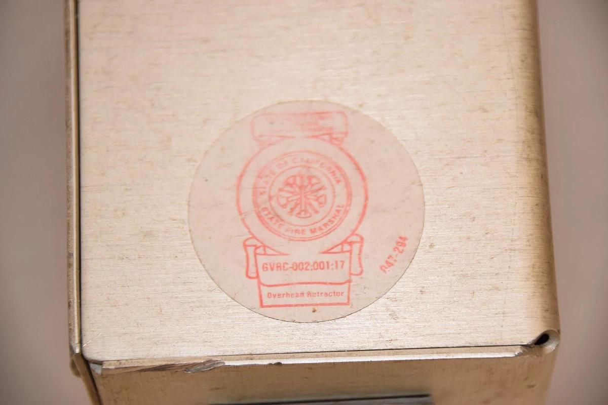 Used RED JACKET 047-294 , GVRC-002;001;17 Overhead Retractor