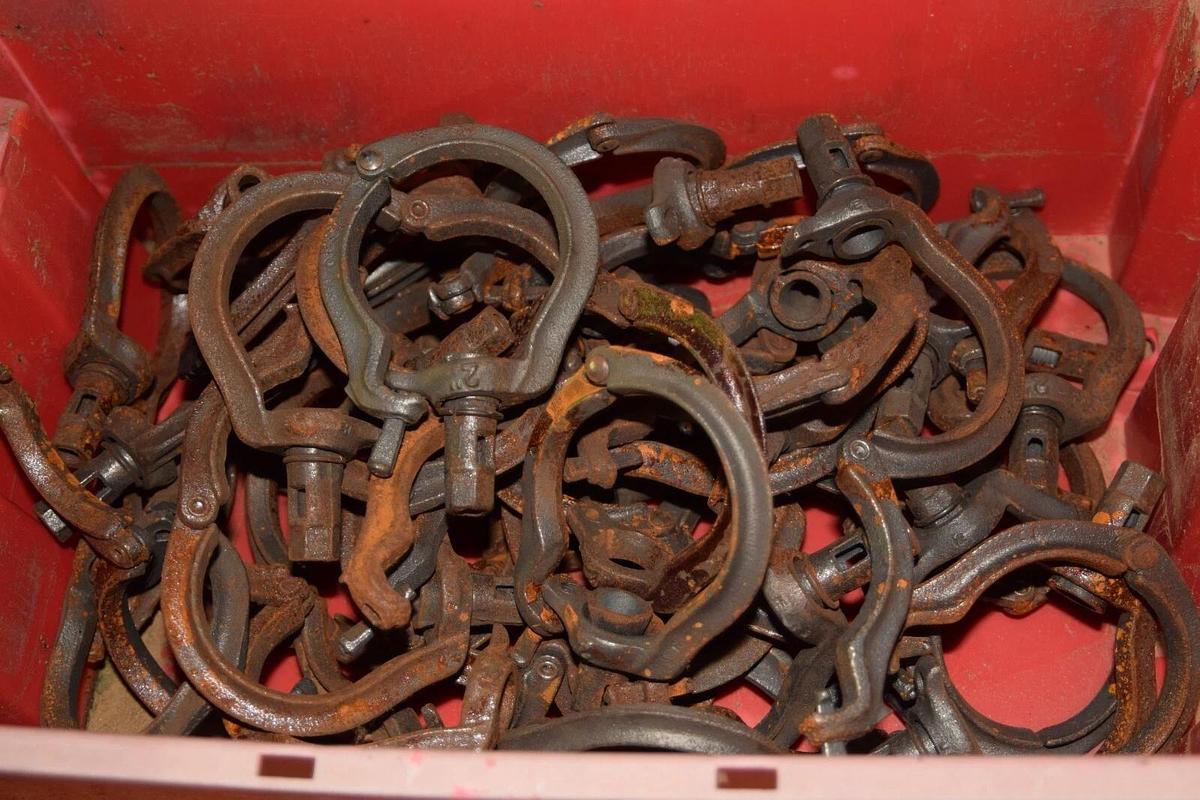 (NEW - Lot of 43) ANVIL 0500011564 Adj. Split Swivel Ring 2" Pipe 3/8" Rod