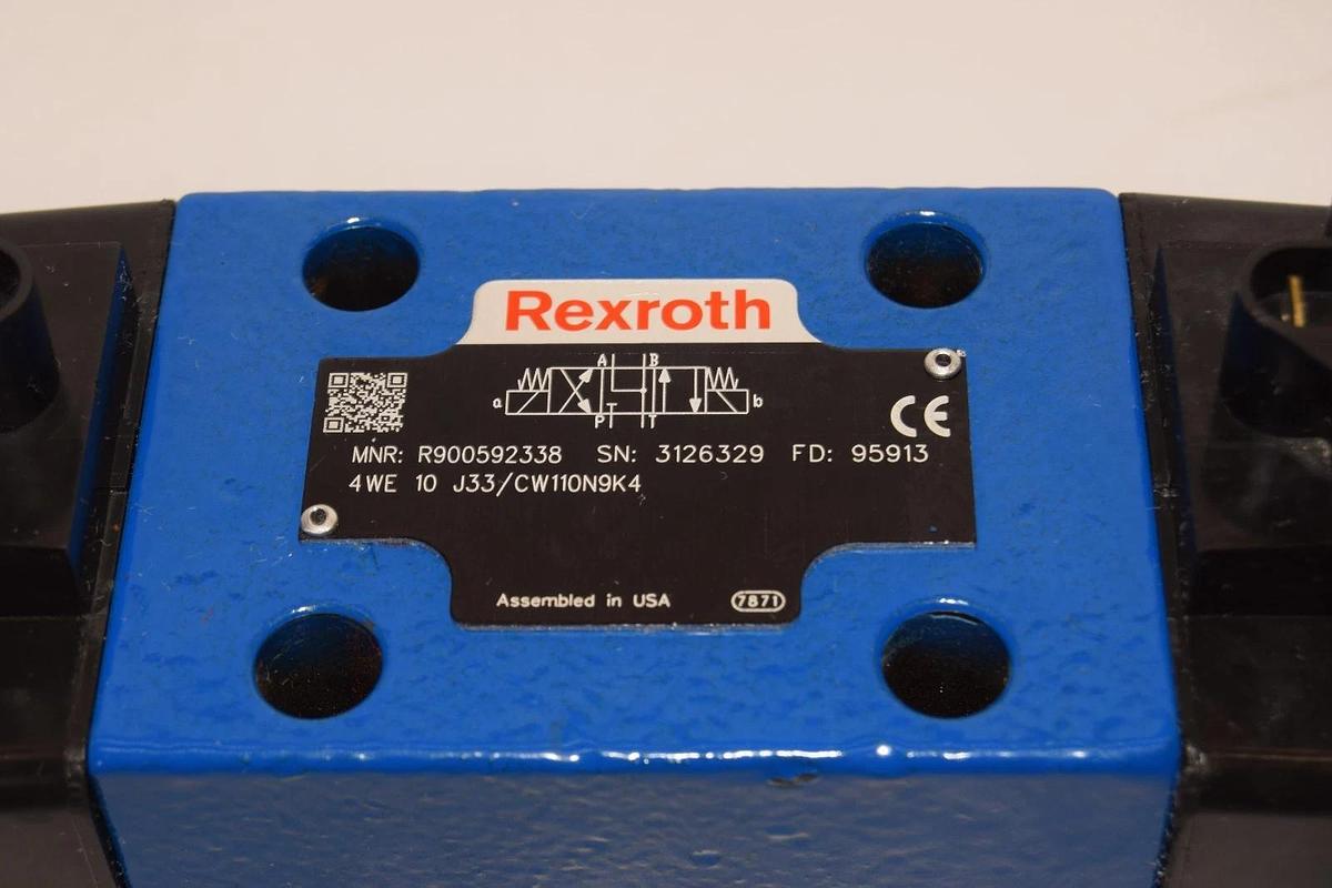 Rexroth Valve 4WE 10 J33/CW110N9K4 R900592338 Solenoid Directional (New)