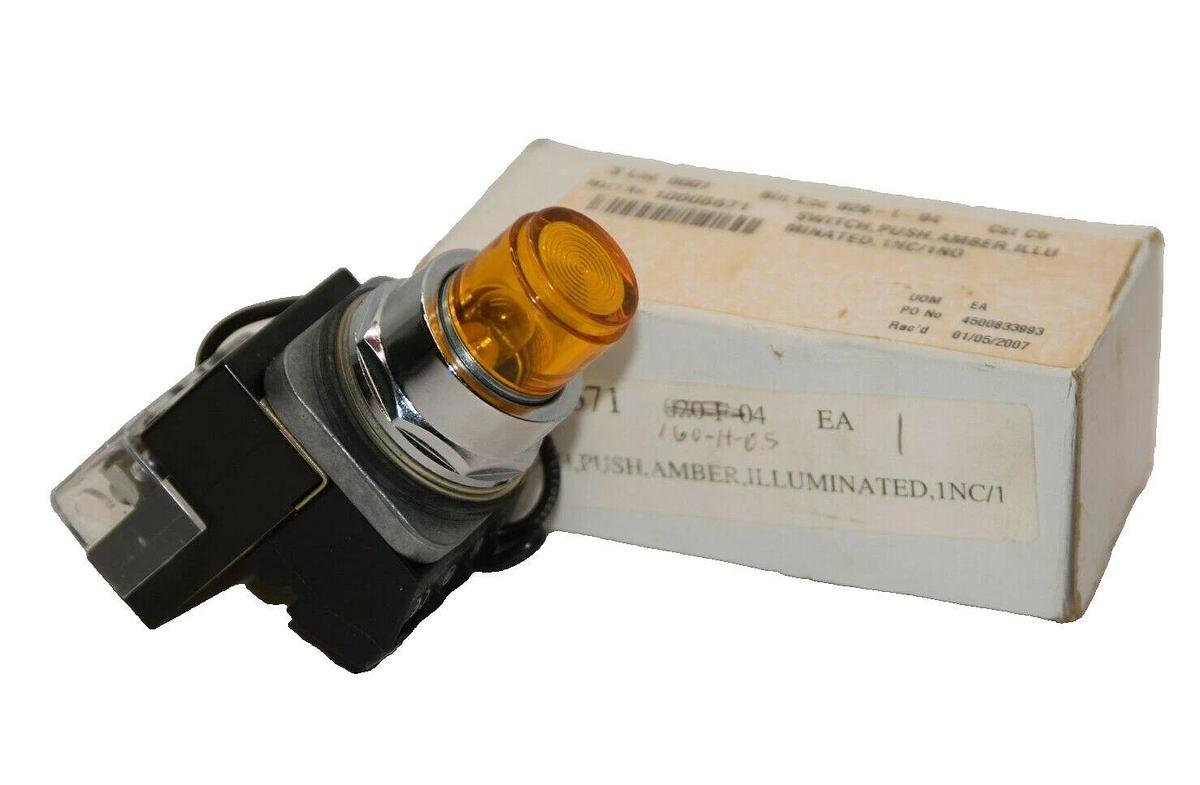 SIEMENS 52PA6M9A Amber 120V Series H Push To Test Pilot Light (NEW)