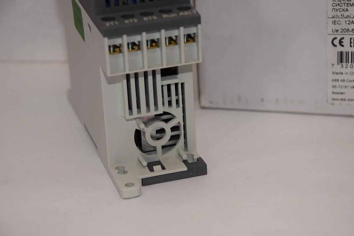 (NEW) ABB PSR12-600-11 , PSR1260011 , 1SFA896106R1100 Soft Starter