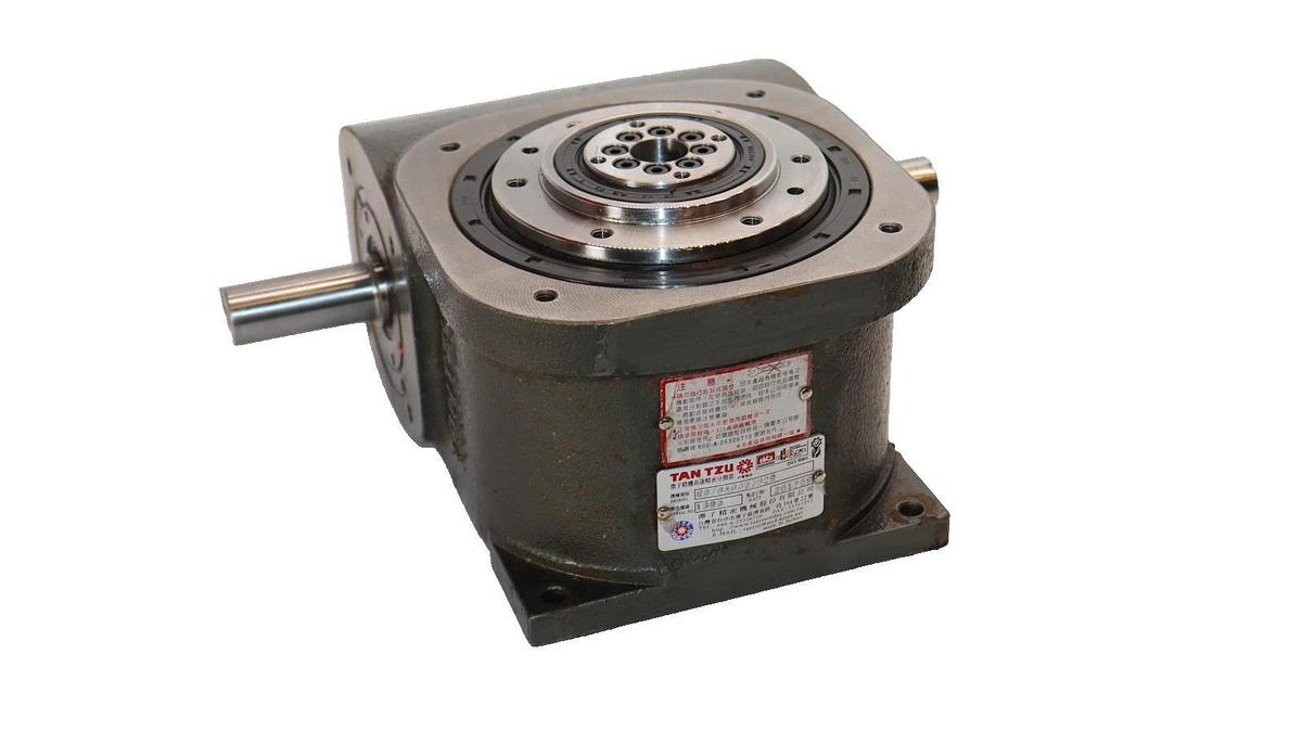 Used Tantzu R070A042702R 25/32" Shaft Table Model Gearbox