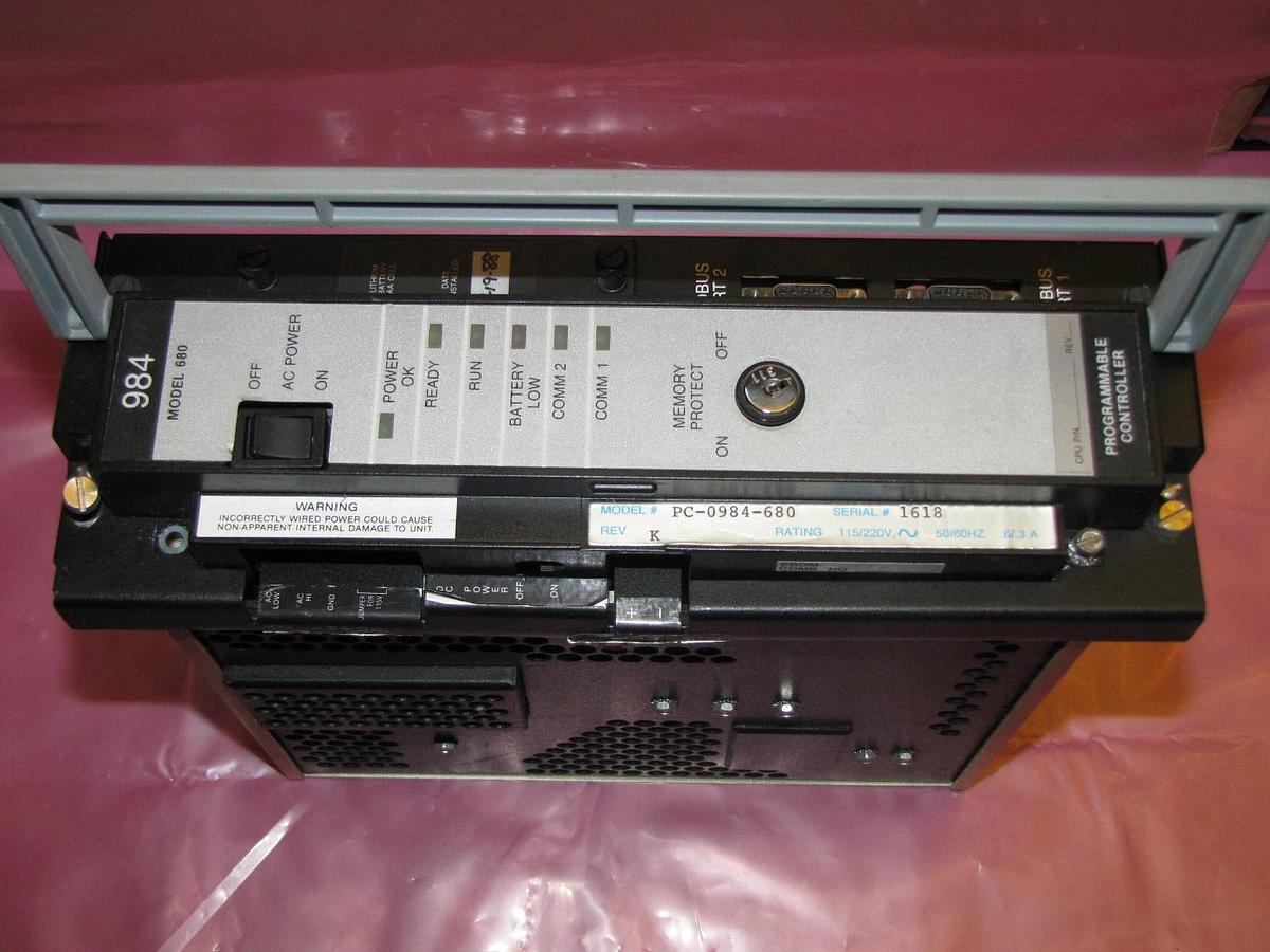 Used Gould Modicon J821 Remote I/O Receiver MA-J821-001 MAJ821001 MA J821 001