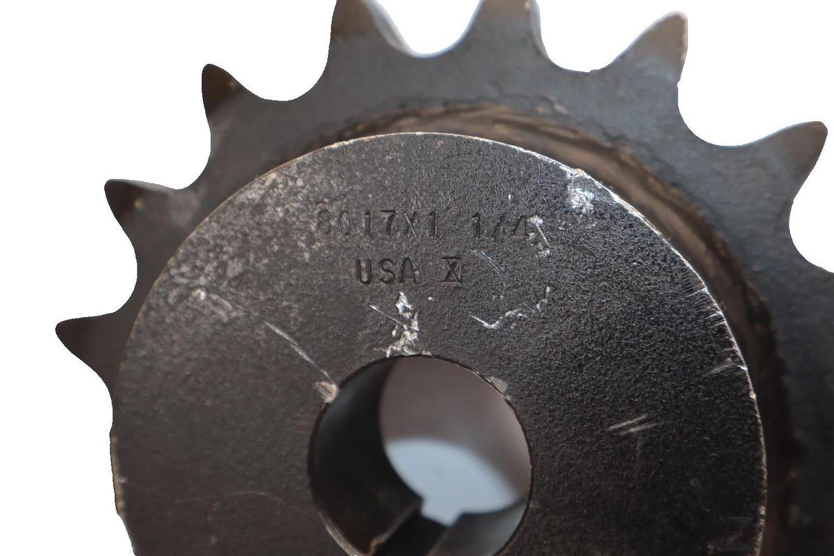 Browning Sprocket 8017x1-1/4 8017 x 1-1/4 17 Teeth Roller Chain Sprocket (New)