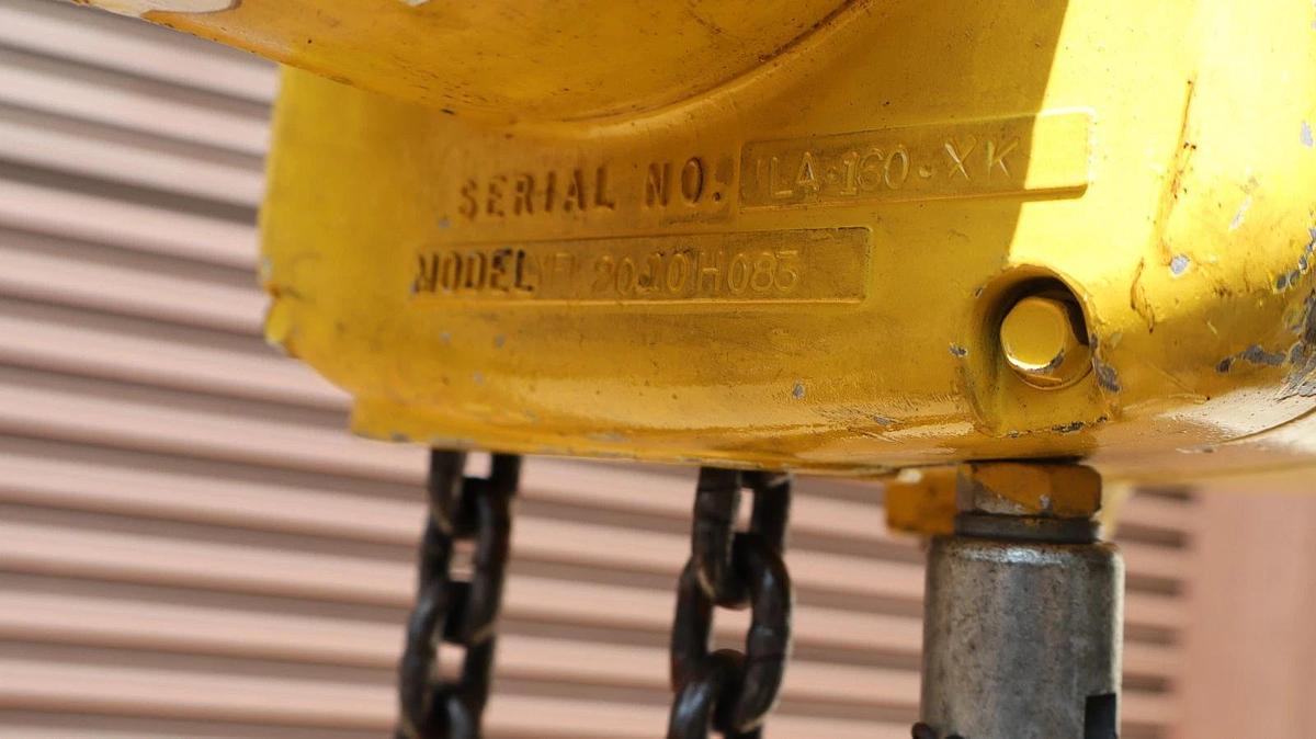 Used Yale 2 Ton Chain Hoist 4000lb 2010H083 C6T17NZ3D 460/380v 3ph 24" Chain