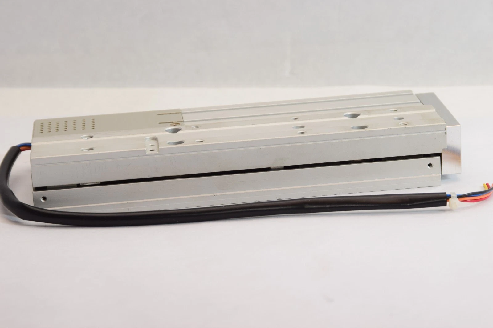 (NEW) SMC LXFH5SB-75 LXFH5SB75 Slide Actuator